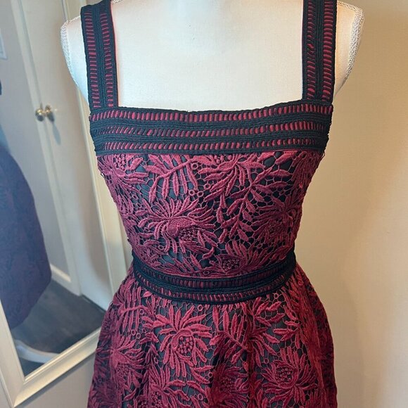 Few Moda New York Red embroidered Open Back Cocktail Dress, Size Small - Picture 2 of 16